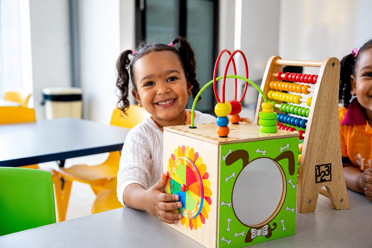INAIPIRD's tweet photo. En INAIPI fomentamos que a través del juego, las niñas y los niños desarrollan su creatividad, fortalecen sus habilidades sociales y construyen aprendizajes que los acompañarán toda la vida.

¡Jugar también es aprender! 🌈🧩
#INAIPIRD #PrimeraInfanciaRD #MasCalidadEnLosServicios https://t.co/wuMqkjGzsz