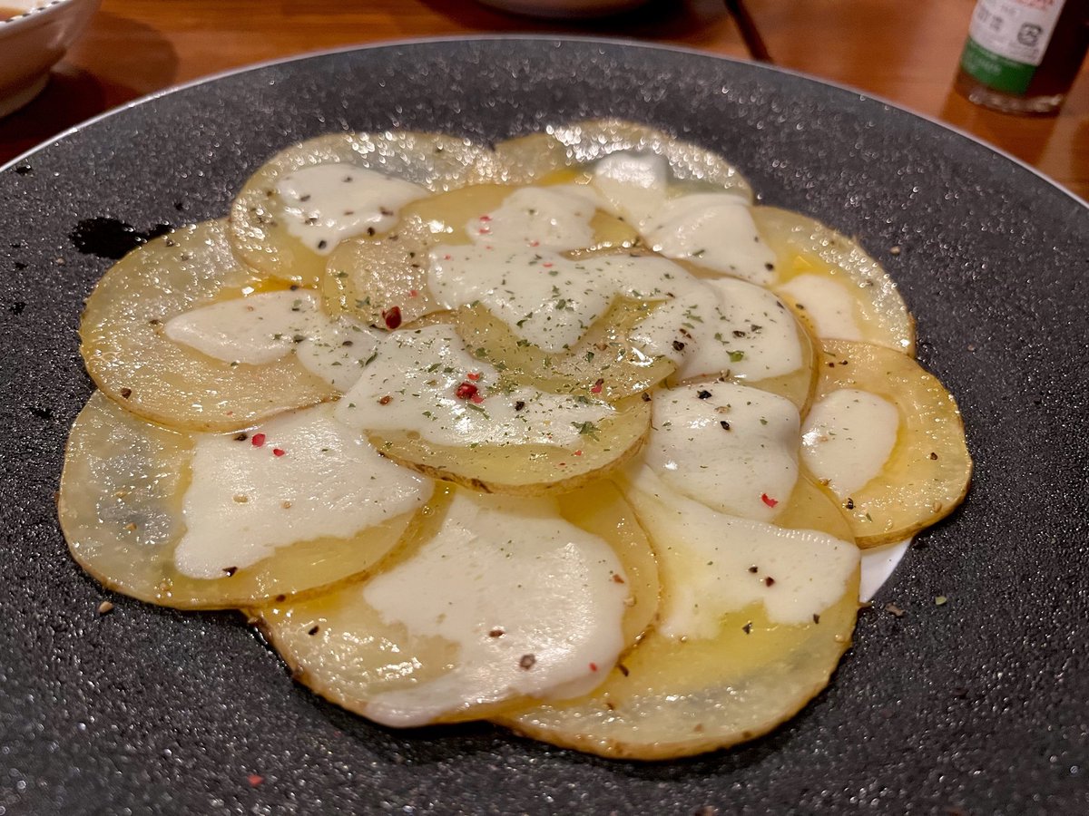 _kamatabi's tweet photo. 7月限定メニューの、キムチマヨチーズがめちゃうまかった🧀
家でもやってみよっと
#蒲田
#和乃国 https://t.co/q5CBniz05J