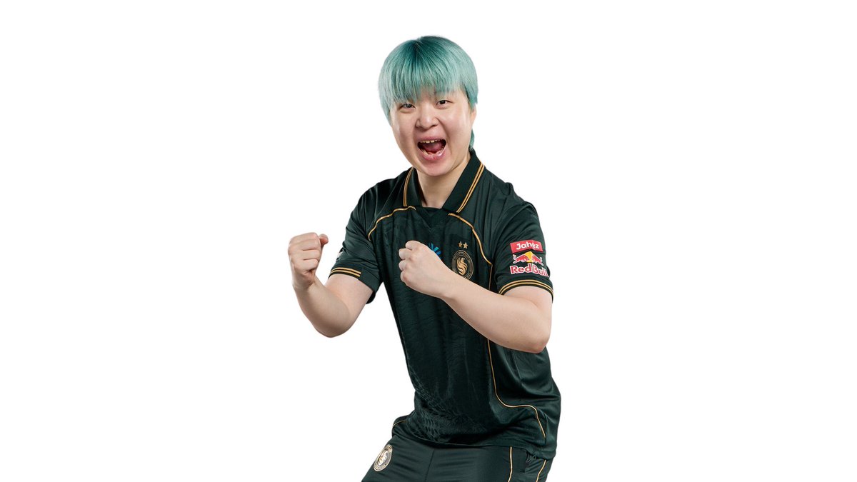 cheongii_'s tweet photo. 야르 드가자~ 포즈 ㄹㅇ 웃음벨 https://t.co/WBdjkDeG9a