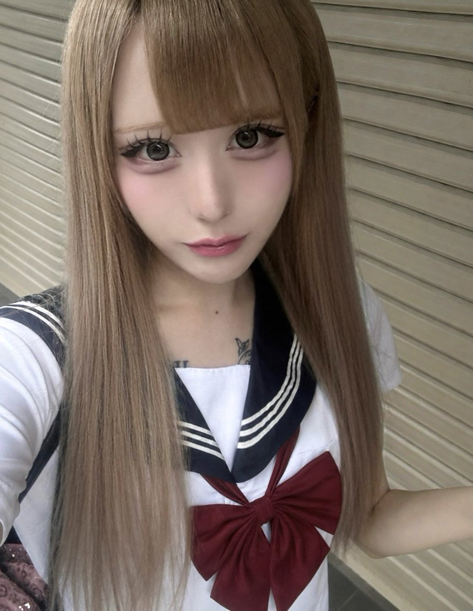 maidnohate's tweet photo. もうどこにも行かないと約束して
花のように枯れたりしないから https://t.co/FSrAHaEkDf