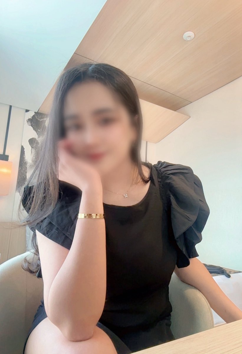 keyrenw5's tweet photo. like ya kalo lewat branda kamu 🤏🏻 https://t.co/gPh9Wey11E
