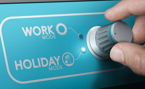 ZatiInc's tweet photo. Study found 40 per cent of Canadians did not take their paid time off https://t.co/UxnMR28nhQ https://t.co/oaC82eusTW