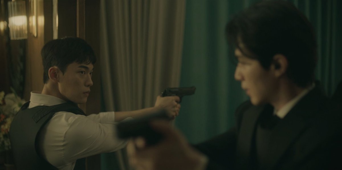 lovethisdrama's tweet photo. 양말삼촌 혼다 오심 https://t.co/T8g5rEtRJr