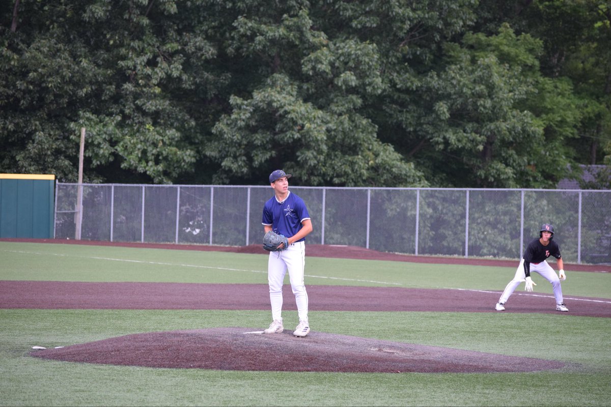 Midweststars18u's tweet photo. 💫2026 Season Leaders💫

Kyle Haluch
28.0 IP 
4-1 / 17 K / 3.5 ERA
1.61 WHIP / .234 BAA 

Ethan Nielsen (@ENielsen33273)
29.2 IP 
4-1 / 33 K / 3.54 ERA
.239 BAA https://t.co/pkYMmZjdz5