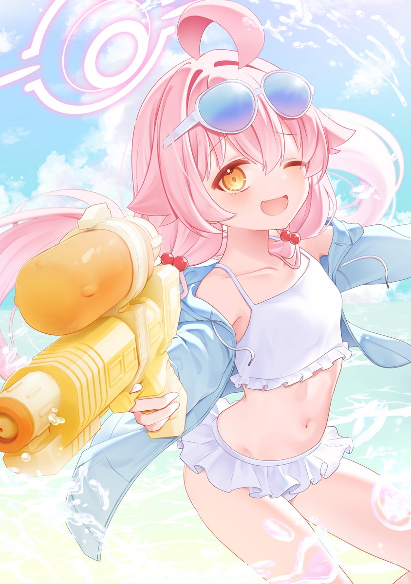 k__ll_a's tweet photo. 水着ホシノ https://t.co/QBGhZW00np