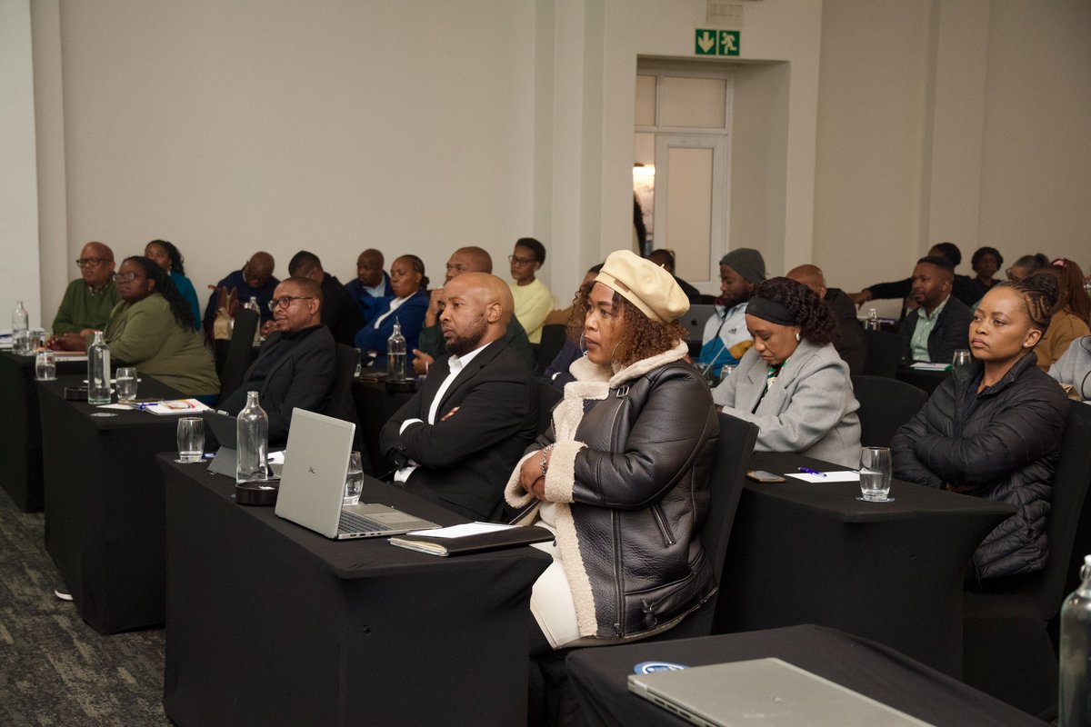 RAF_SA's tweet photo. The RAF hosted its Ethics Ambassadors and Compliance Champions Induction, reinforcing our integrity and accountability.
Keynote speaker Prof. Themba Maseko from the Wits School of Governance shared valuable insights on ethical leadership and good governance.

#ICare² #Ethics #RAF https://t.co/mkEHWHOmUK