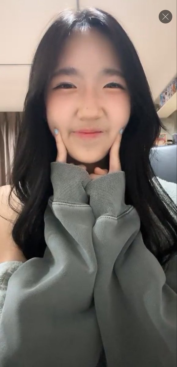 CallmeBiBi_exe's tweet photo. อ่ยน้องมิ้นต์น่ารักอะะะะ🥺🫶🏻

#MintBNK48 https://t.co/na6M1YGPHF