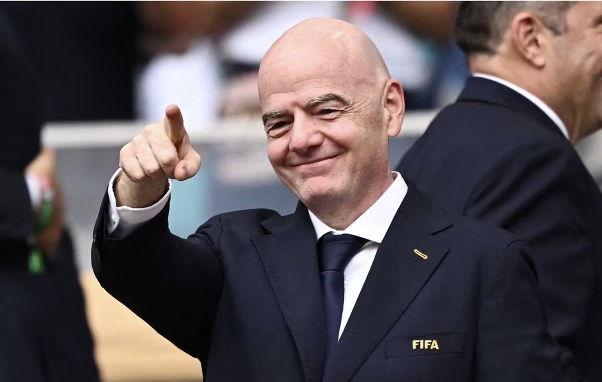 glenn_tunes's tweet photo. THIS IS BEYOND CORRUPT 🙄 THIS IS TRUMP LEVEL CORRUPTION FROM INFANTINO WHO'S TRYING TO SELL FIFA TO A COMPANY CONNECTED TO THE TRUMP CRIME FAMILY WHO'S GOING TO PAY INFANTINO AT LEAST 65 MILLION DOLLARS A YEAR 🤬😠 ENOUGH IS ENOUGH 🤬😠 WHAT IN THE FLYING FUCK IS HAPPENING 🤬 https://t.co/whMK4sTykk