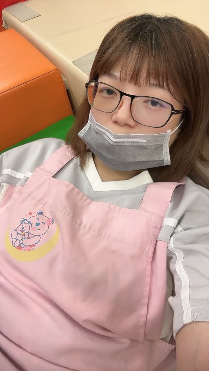 d2rlmy's tweet photo. 本人沒很漂亮  
但還是想試  
有人想聊聊嗎 
#台灣 #交友 https://t.co/6AU5LauGuX