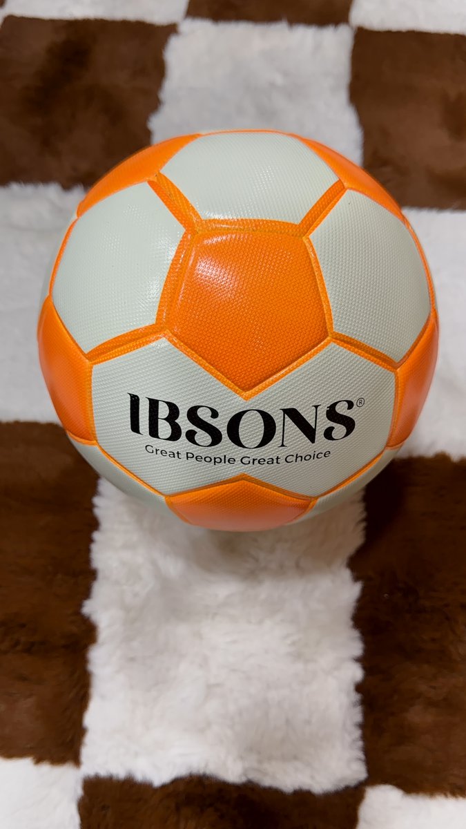 ibsonsgroup's tweet photo. IBSONS HYBRIDE SOCCER MATCH BALL https://t.co/f7nTQqmkHV