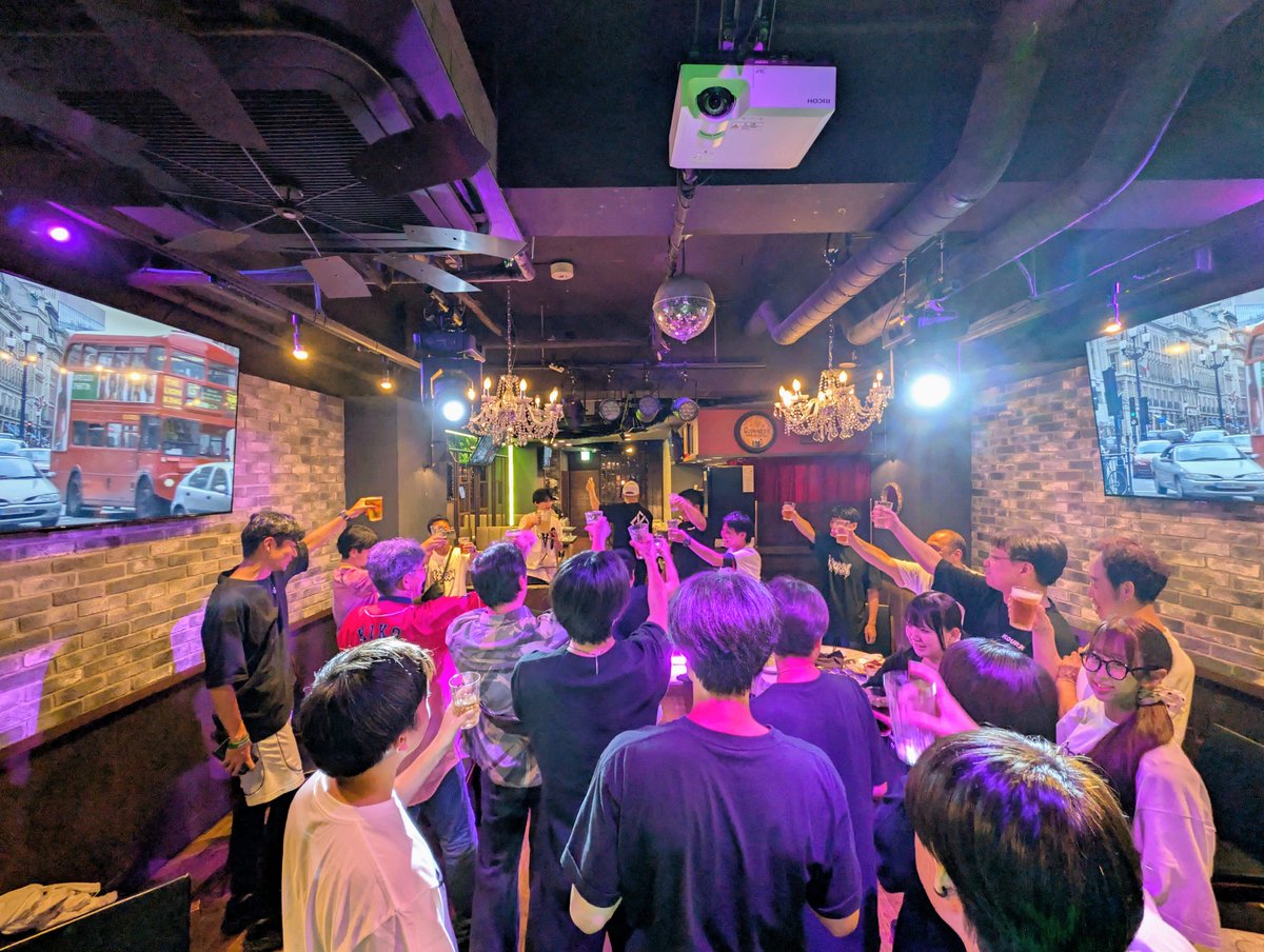 aluminum_candy's tweet photo. final後の🍻

紫：５
白：３
桃：４
青：２
赤：３
橙：３
黄：２
緑：６
水：３
マ：１

#KOURiN https://t.co/JxN9OdIfN9