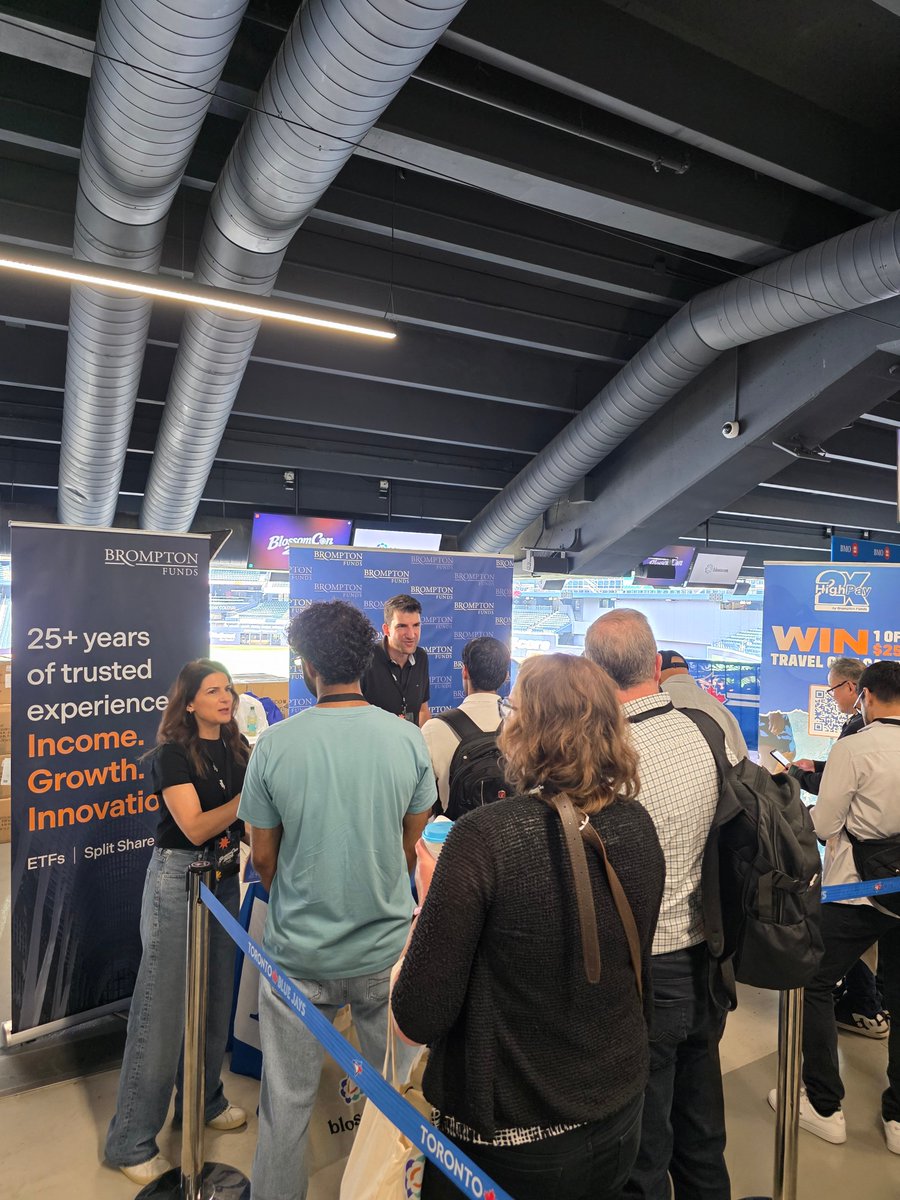 bromptonfunds's tweet photo. That's a wrap on #BlossomCon 2026, and it was worth the trip.✈️
Brompton brought the adventure to the Rogers Centre, celebrating our new #HighPay ETFs with swag and contest prizes!
A big thank you to the entire Blossom team for hosting an outstanding event. https://t.co/EQS0x1I4pT