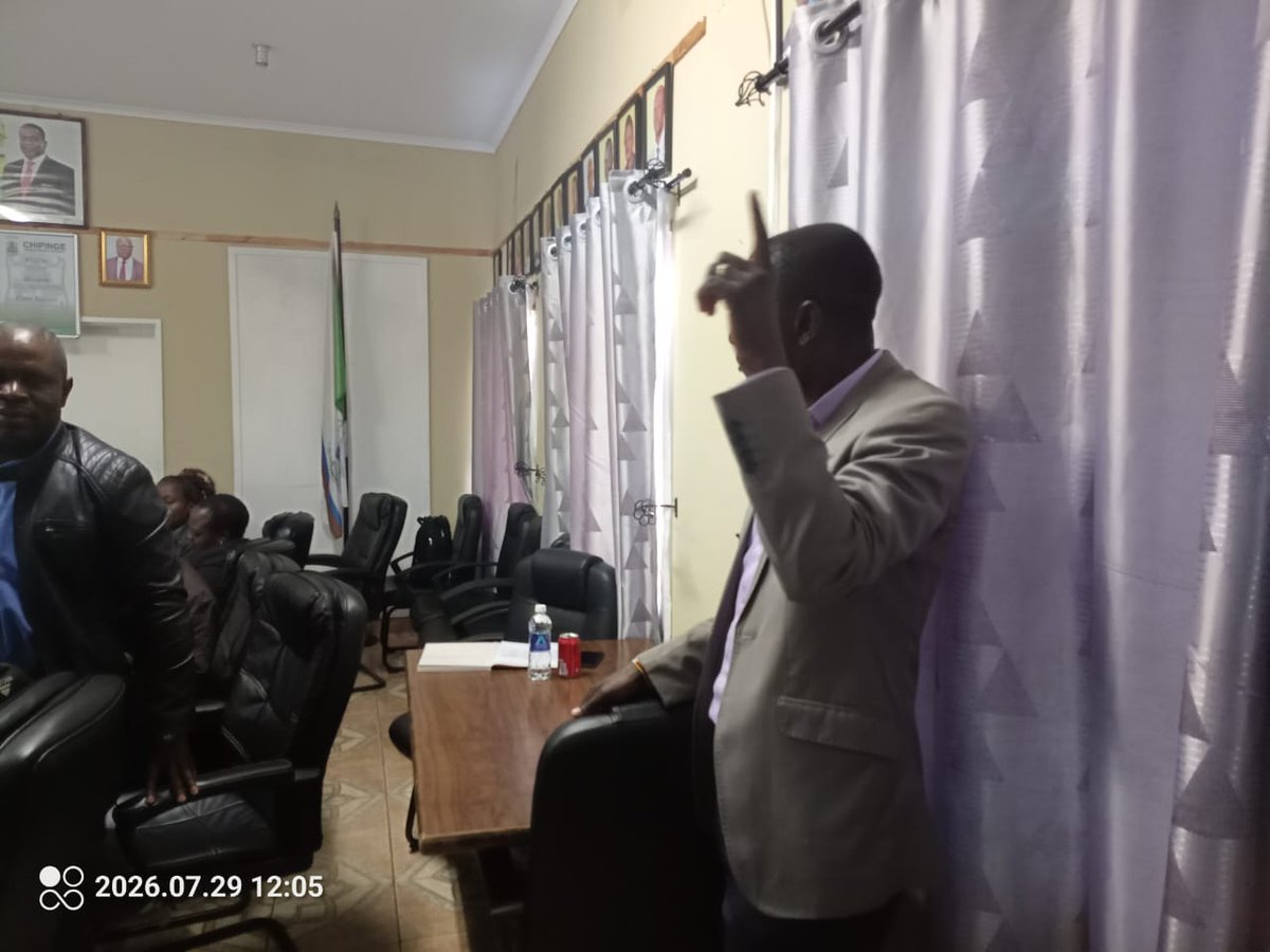chipingerdc's tweet photo. ADRiFi project — Tongogara Refugee Settlement, funded by @AfDB_Group in partnership with @Refugees.

USD 154,877 towards early warning systems, climate risk profiling &amp; community resilience for refugees &amp; host communities in Tongogara.
#ADRiFi #ChipingeRDC #ClimateResilience #DRR https://t.co/fv4Ywt0sWI