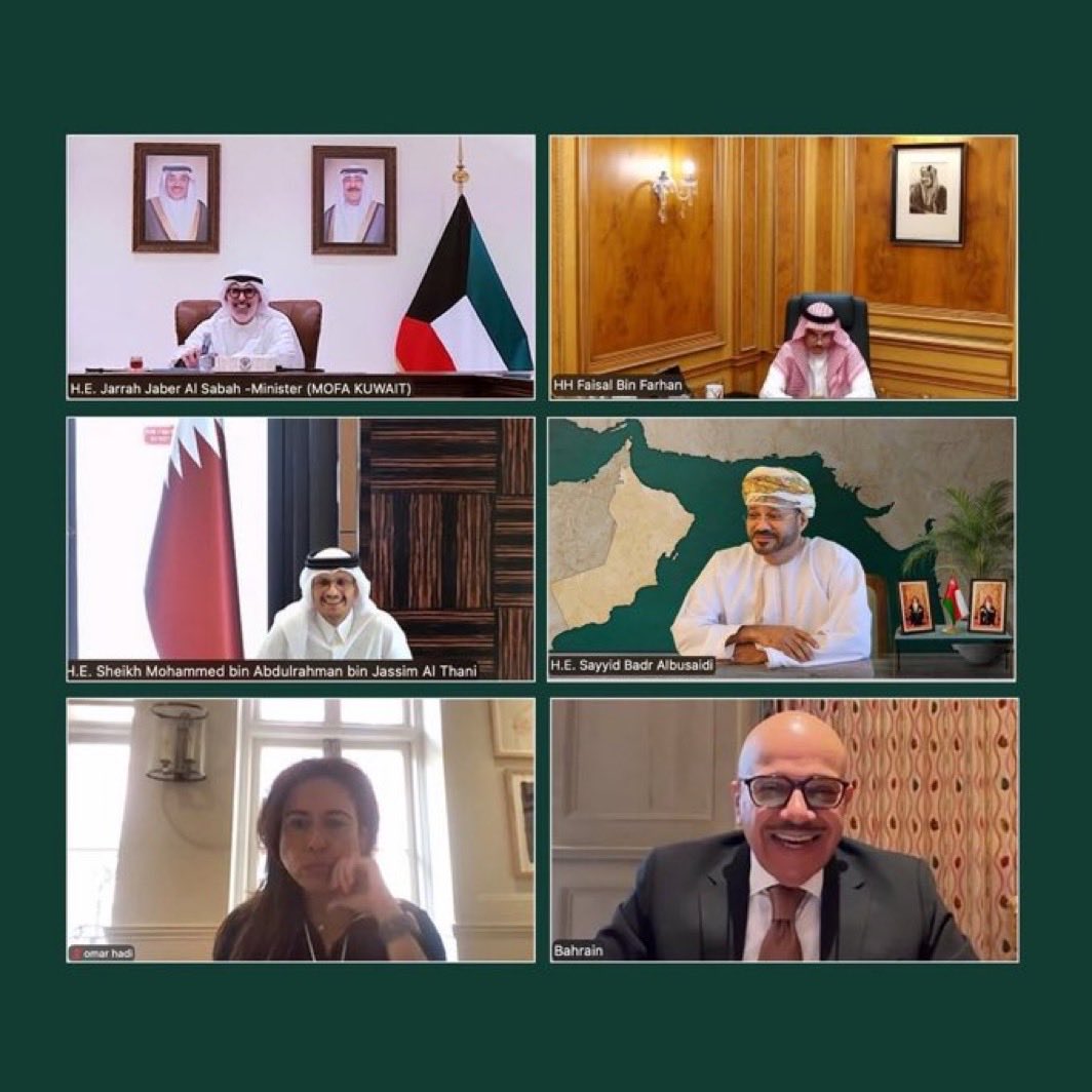 _falah_10's tweet photo. @AAS_5G الحين ليش وزيركم اسمه عمر وحرمه ؟ https://t.co/C19V4k4oKj
