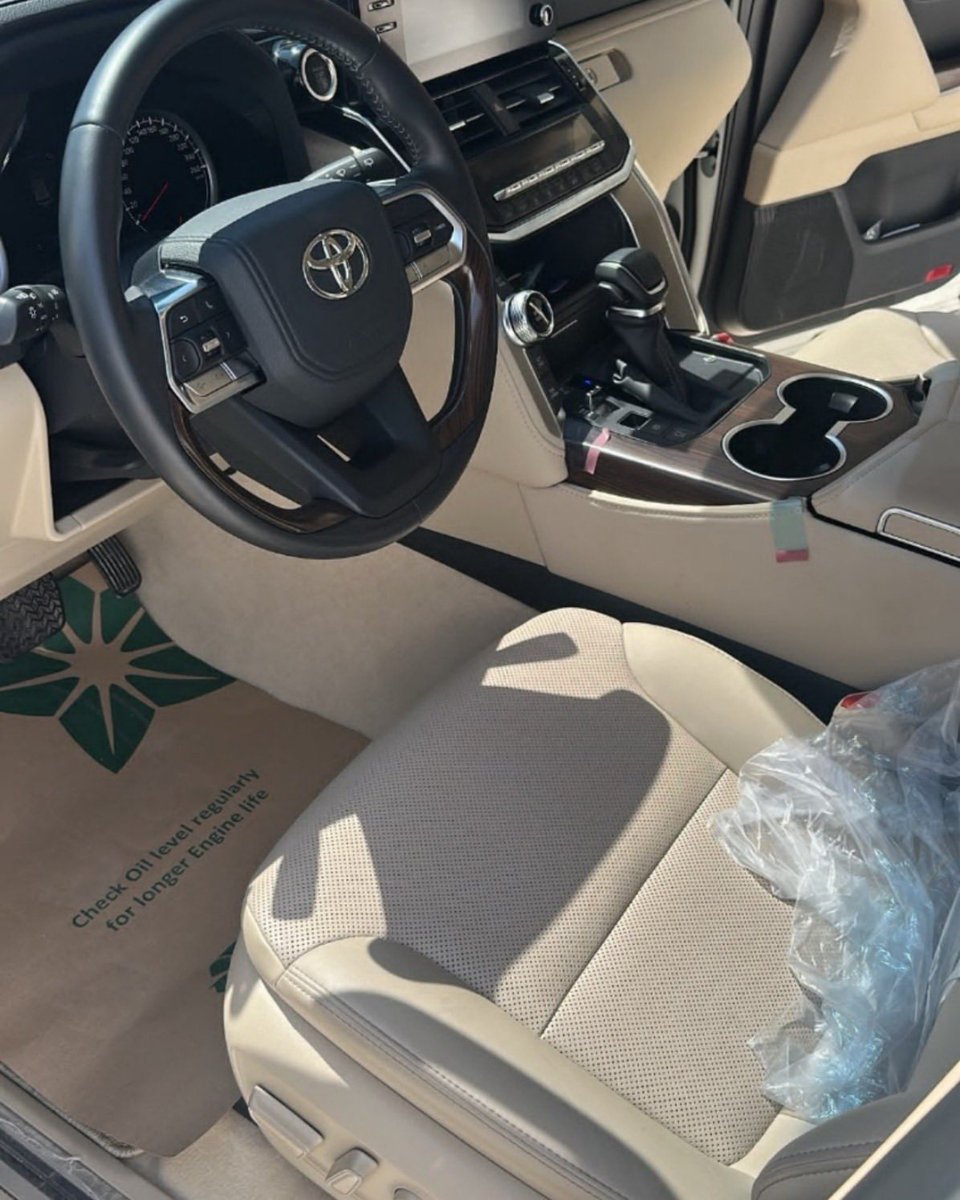 nosignalauto's tweet photo. لاندكروزر GXR 2024 ابيض
وارد عبدالله عبدالغني
6 سلندر تنفس طبيعي
ممشى 75 ألف كم
جلد + فتحة سقف
خالية من الحوادث
تحت الضمان وجميع الصيانات بالوكالة
المطلوب: 235,000 ريال قطري
للجادين فقط، التواصل 31333808 https://t.co/Lhx48BowxM