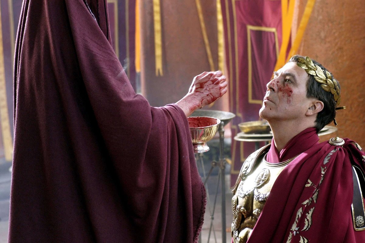 Templarpilled's tweet photo. HBO's Rome did a great job portraying a pre-Christian world. 

Many scenes feel alien, while others are perfectly familiar.

Depictions of sexual morality and religion, in particular, serve as a testament to Christianity’s radical influence on our worldview. https://t.co/zCaFbNbF5X