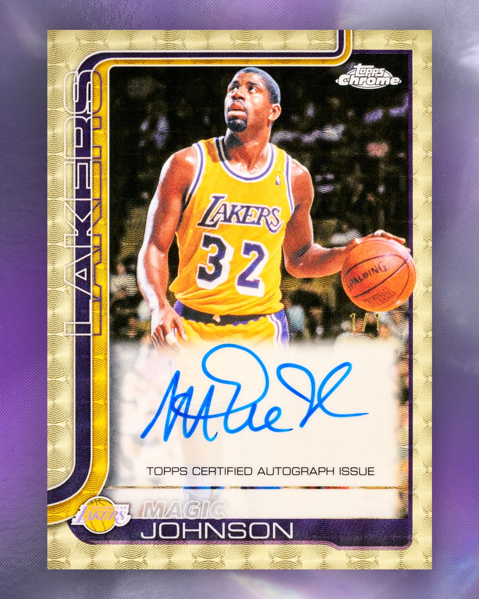 Topps's tweet photo. Magic, Shaq, and Kareem signed new autograph cards for Topps Chrome Update Basketball 🔥 https://t.co/tQIMEpaTQN