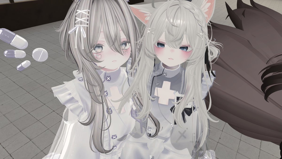 t6naka_'s tweet photo. おそろ https://t.co/bcFJwR219R