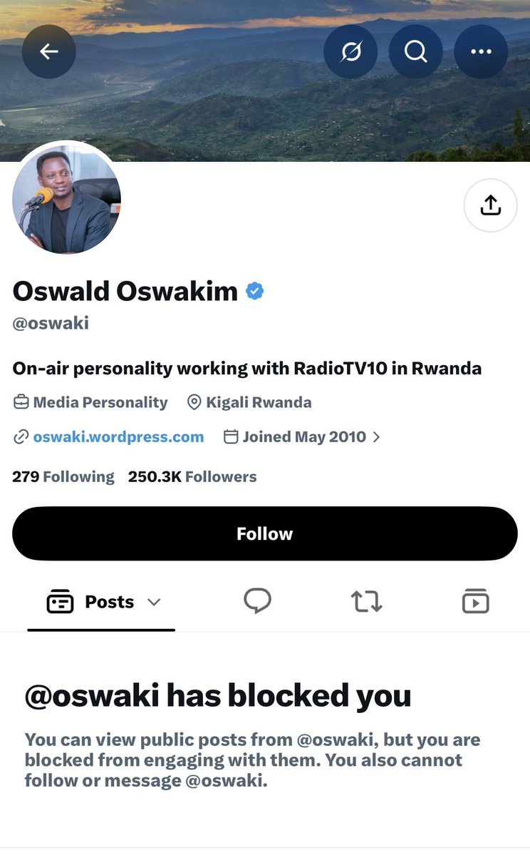 NgaboEric10's tweet photo. Mu myaka yegera iyo muri Covid-19 najyaga mbona Oswakim avugira abantu benshi, nanjye nabona ahari uhuruza nkamutagging kera kabaye aza kumblocker.

Ariko nkubwiye ngo RBA yampoye iki naba nkubeshye. Sinjya ngirana interactions nabo. Mwambwiriye aba bantu bakamfungura😂😂 https://t.co/IJwAy1HiQs
