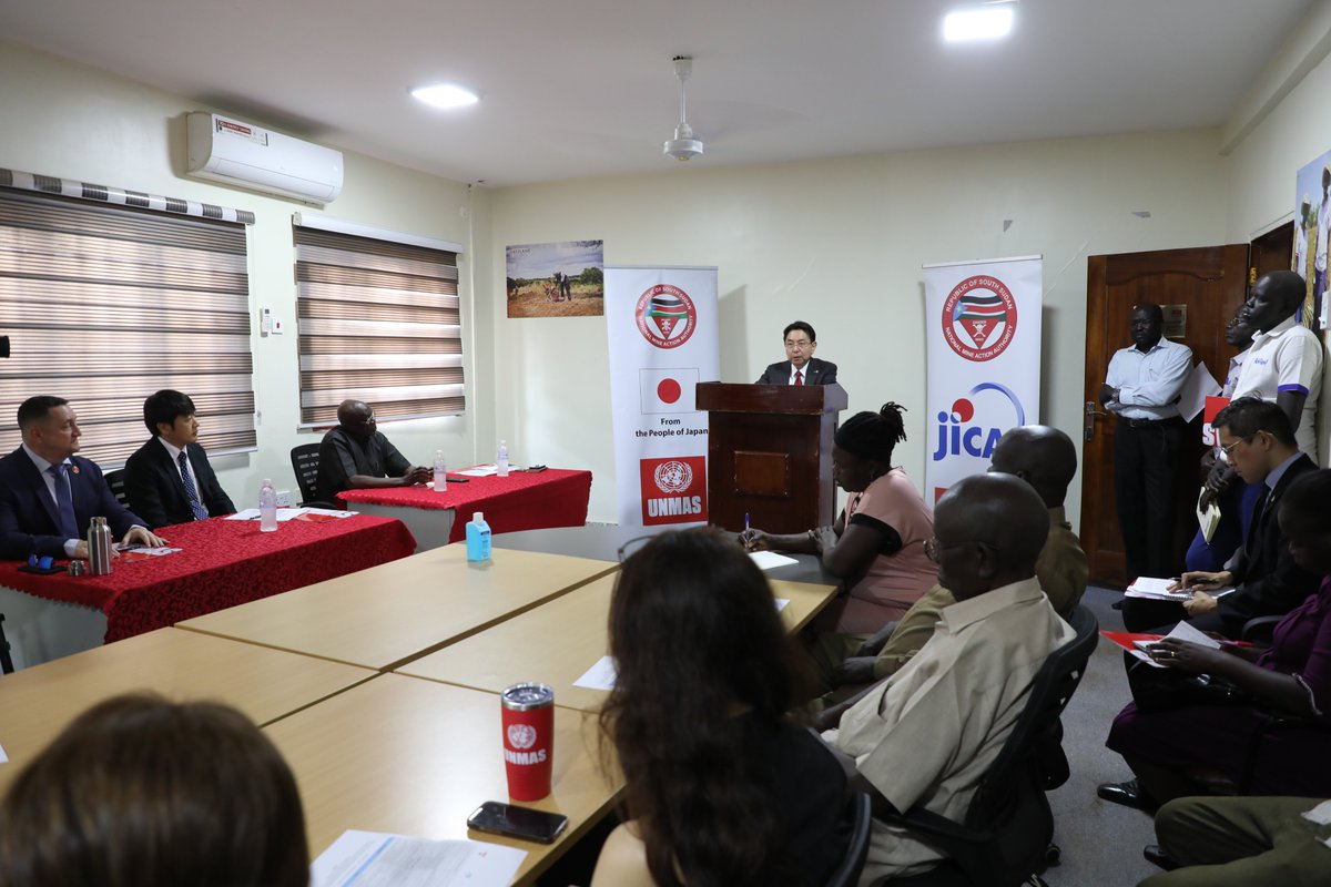 UNMAS's tweet photo. #UNMAS #SouthSudan, and the National Mine Action Authority marked the handover of vehicles, motorcycles and operational equipment funded by the Government of Japan through @jica_direct_en, strengthening national #mineaction capacity.
More: https://t.co/xT9F5AsuCl https://t.co/0ZUySi8T5N