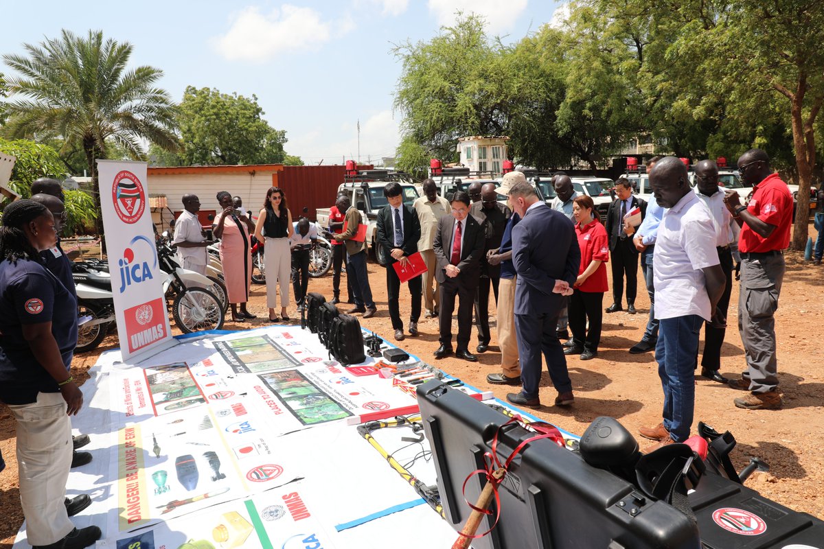 UNMAS's tweet photo. #UNMAS #SouthSudan, and the National Mine Action Authority marked the handover of vehicles, motorcycles and operational equipment funded by the Government of Japan through @jica_direct_en, strengthening national #mineaction capacity.
More: https://t.co/xT9F5AsuCl https://t.co/0ZUySi8T5N