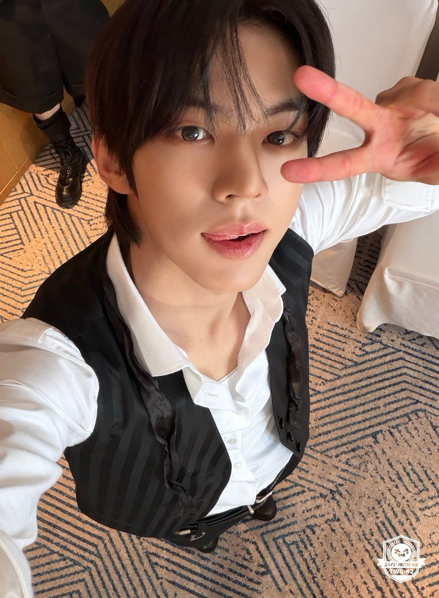 VoidR_Acts's tweet photo. FELI MIERCOLE!! ¿Cómo les va? ¿Tienen planes para hoy? 👀 

Yo jugar cosas bien chidas con ustedes (aún no sé qué poner, jé), déjenme pienso y solucionO. 

¿Cuál es su gusto culposo en la comida? Yo le pongo mostaza a todo y me juzgan, en mi opinión sabe rica. 😔

— 🐦‍⬛ https://t.co/pzL2OR6ofl