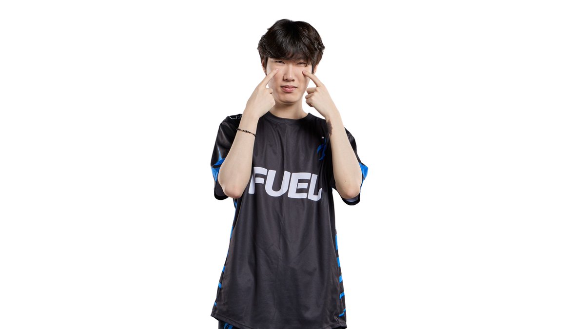 bbang00208's tweet photo. 2026 EWC 선준님 프로필
#DallasFuel #Seonjun
하트까지 해주실줄이야… 협박받는거면 당근을 흔들어 주세요🥕 https://t.co/P4FrWFdHEz