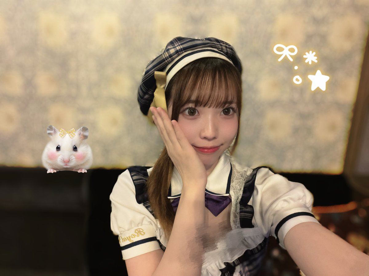 RoyalDrop_Ruru's tweet photo. ♡2026.07.29♡
にどめましてさん！19時ちょうどに来てくれて嬉しかった🙌🏻💕︎︎次はもっと長居してほしいな✨️
とても優秀な部長さん新入生！また絶対きてね( > ·̫ <)👍🏻いっぱいありがとうございました！
明日もいます🐹 https://t.co/I6273J9lX5
