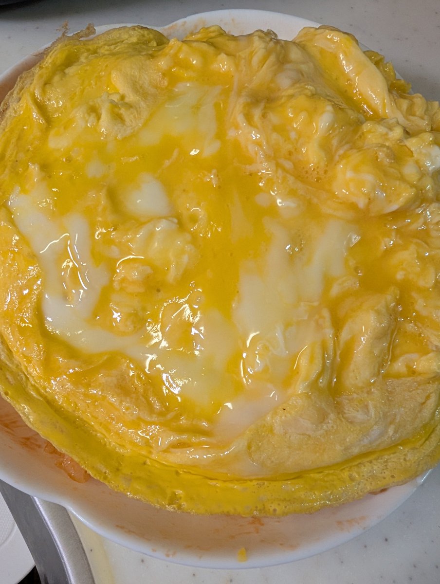 73_127's tweet photo. またオムライス食べてる人いた
これにて全部無くなりました

それにしても、子供達の昼ご飯と夕飯用に米５合炊いたんだけど、残り茶碗１膳だって🤣
↑子供達が昼夕食べただけで大人は食べてないよ😱😱😱 https://t.co/41yUGfhfVz