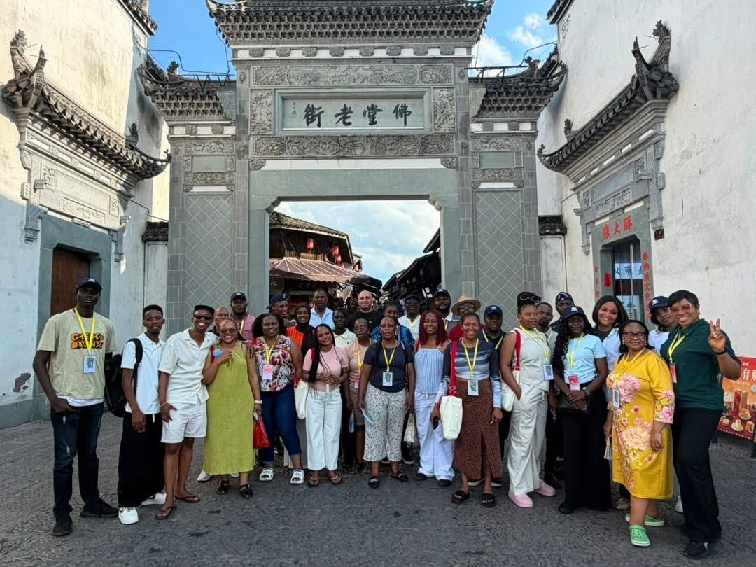 YCCGAlliance's tweet photo. 🌍 Young Gambians on the global stage. 🚀

YCC The Gambia joined the delegation in Beijing 🇨🇳 for a high level SME Seminar, exploring where youth enterprise meets sustainability. 💡

#GYCC #ClimateAction #SMEs #TheGambia https://t.co/nFrszpm7Oe