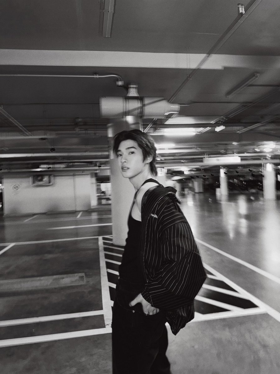 pmind_'s tweet photo. ตั้งแต่ i เจอ u นะ i มองคนบนโลกนี้หล่อน้อยลง จริงๆคือแบบว่า u เป็น standard ใหม่ในชีวิต i ♥️ twnpich 
#twnpich https://t.co/Dcwhsil59T