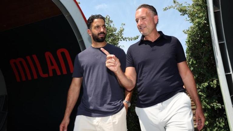Rossoneri_ar's tweet photo. جيري كاردينالي : 

"بعد فوز الأرجنتين على إنجلترا، أرسلت رسالة إلى أموريم:

"ما حدث في آخر عشر دقائق… هل نستطيع تدريب لاعبينا بحيث يتمكنون من فعل ما فعله ميسي من حيث العرضيات؟"

فأجابني:

"أنت مخطئ، لاعبونا قادرون بالفعل على فعل ذلك. ما يجب أن نعلمهم إياه هو العقلية التي تجعلهم لا يخافون من المحاولة."

وأعتقد أن هذه الإجابة كانت تعليمية جدًا بالنسبة لي"