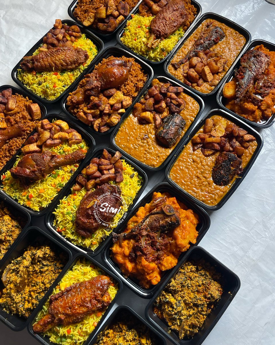 SisiSimifoodies's tweet photo. Last one for today! 🤭
One thing about @Simifoodies we will always deliver! Just tell us your preference, and we'll handle the rest.
food packs for a wonderful team's staff . 
Thank you for trusting and patronizing @Simifoodies. We appreciate your patronage ❤️

Cc: @Simifoodies https://t.co/9vNcoskDgJ