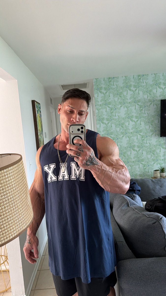 ramondinopro2's tweet photo. 🦖🔥 https://t.co/LkGeKBcVlH