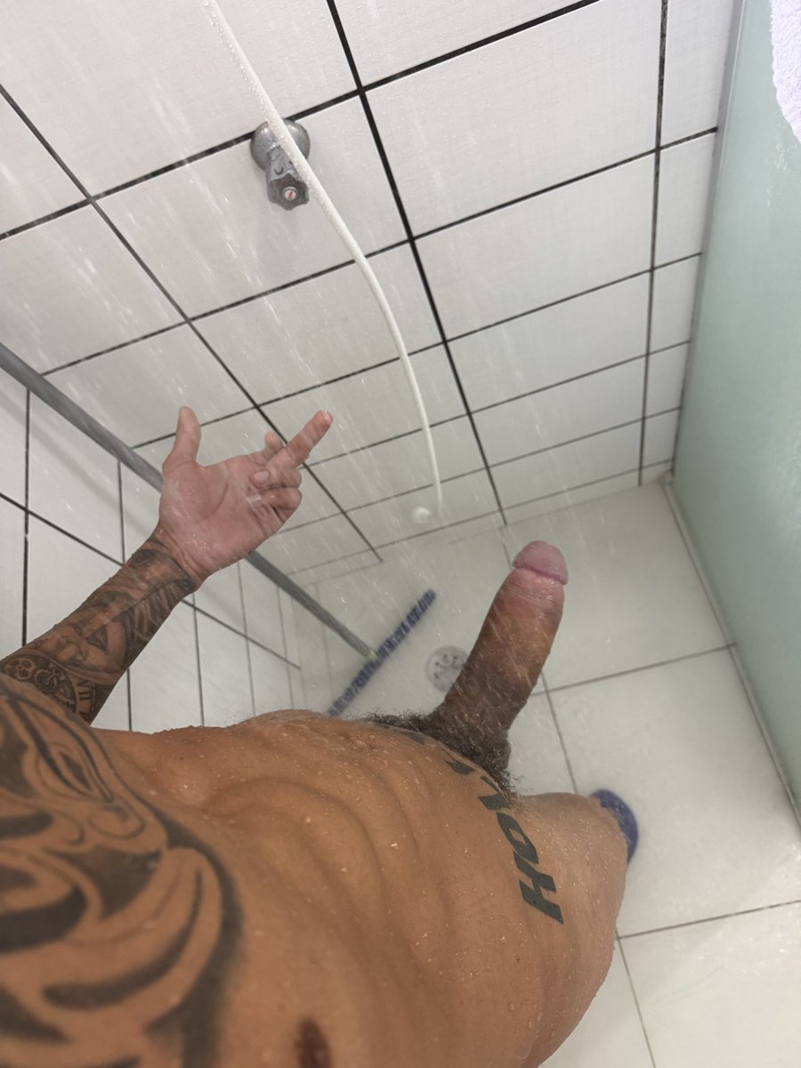 X24cm45323's tweet photo. Mais tarde tem conteúdo novo pra vocês me aguardem 😈🍆🥵 https://t.co/qY8wzhLcL9