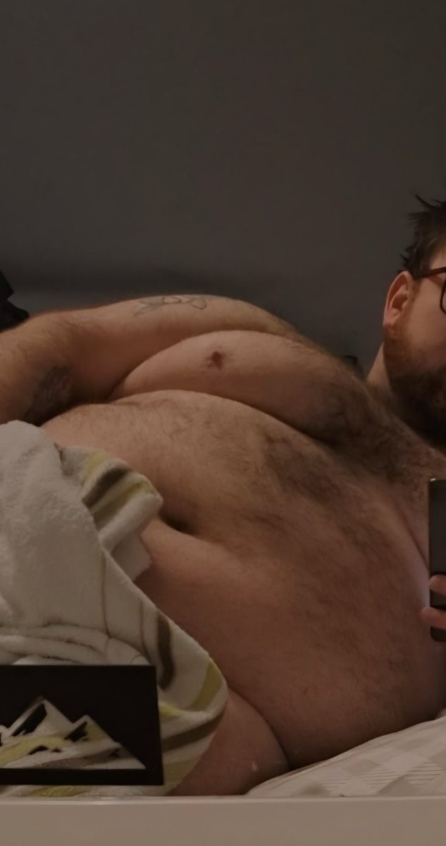 Bigbeardedaddy's tweet photo. Who likes big bellied bears 🐻 

#GayUK #GayTwitter #GayBear #BearCommunity #BeardedBear #Bearded #BigBelly #BodyPositive #GayMen https://t.co/cXvj0plJdl