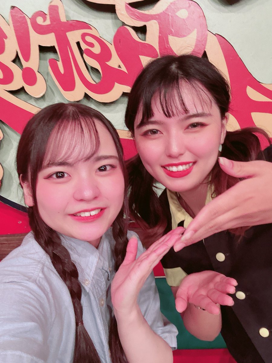 mayuka_pinkcha's tweet photo. #ゆかJET
続いては 初舞台仲間のA班ナッツ役キャロラインちゃん💛

初舞台でガールズを務めるなんて凄すぎる…😳キャロラインちゃんの優しくて綺麗な歌声が大好きです🥰歌が上手な人に憧れがあるからいっつもすごいなぁって思いながら観てました💖
お話ししてみるとすごく面白くてギャップ萌えでした！ https://t.co/dHeeRdjPzf