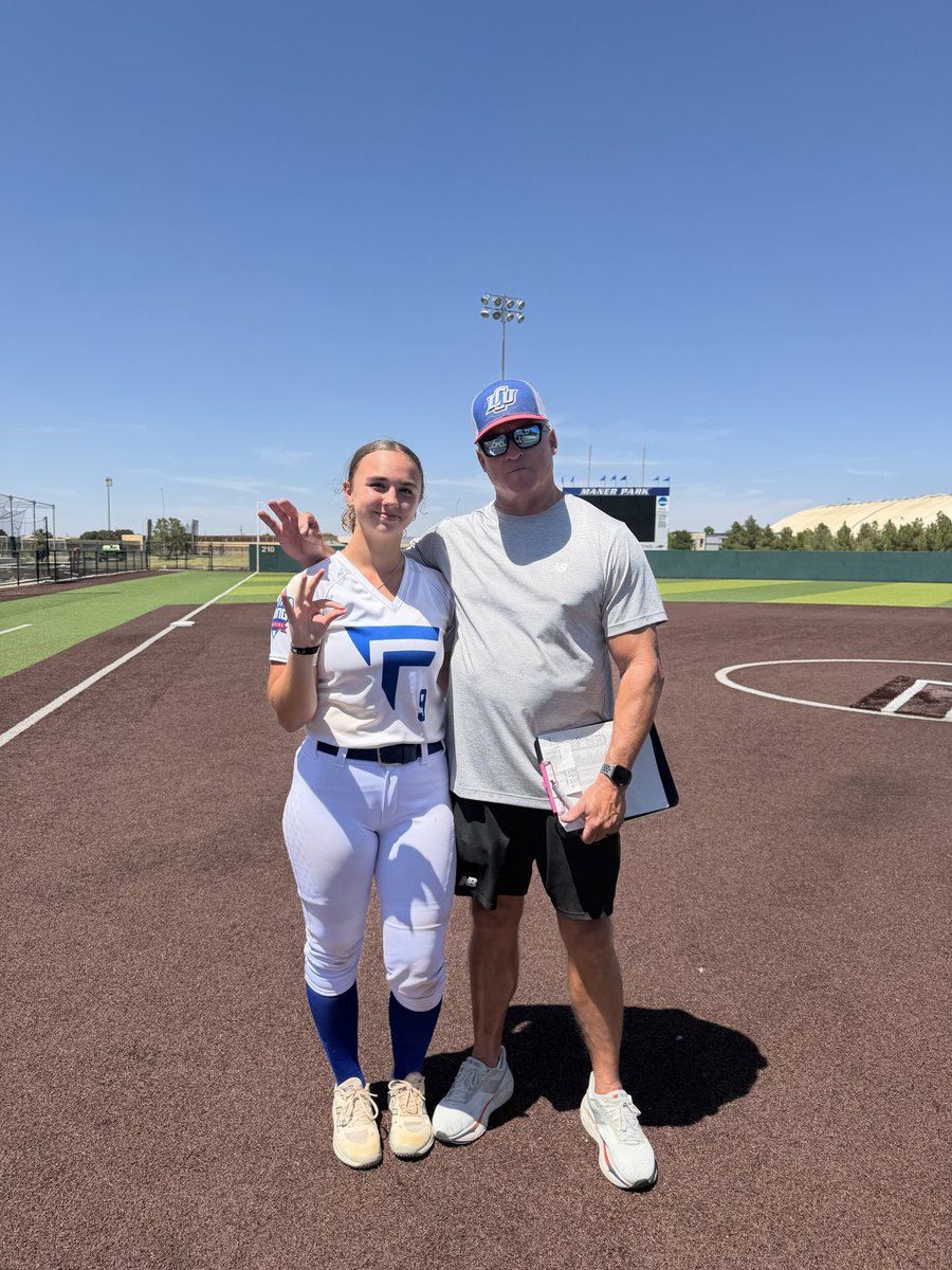lylawhighamsb's tweet photo. Thank you so much Lubbock Christian University for having me! I had an amazing time touring your school and getting to meet and learn from all your coaches and players. #floridasoftball #catcher #recruiting #camp #hitting @lcu_softball https://t.co/gqVHkfSHa7