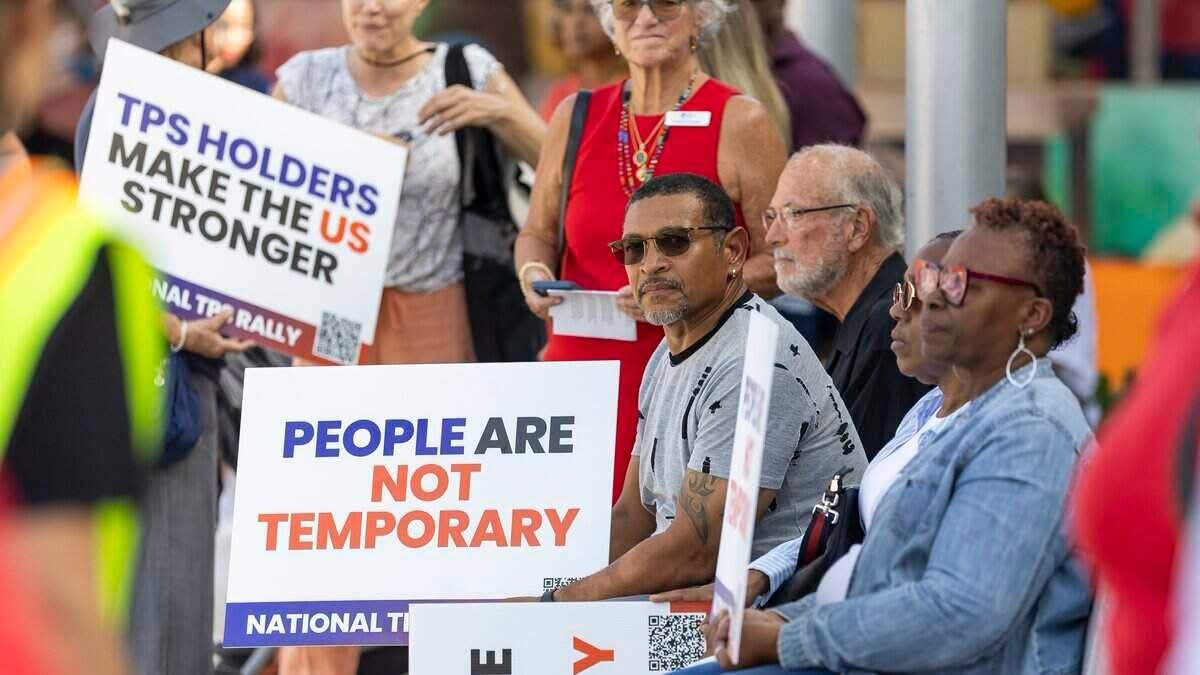 StevevickiG's tweet photo. Refugees are temporary. You're taking them to help, not KEEP. They no longer fit the criteria for protected status. Their home is close by. Half of them are on some type of welfare. 52.7% This is a no brainer. https://t.co/JIAcizILY4