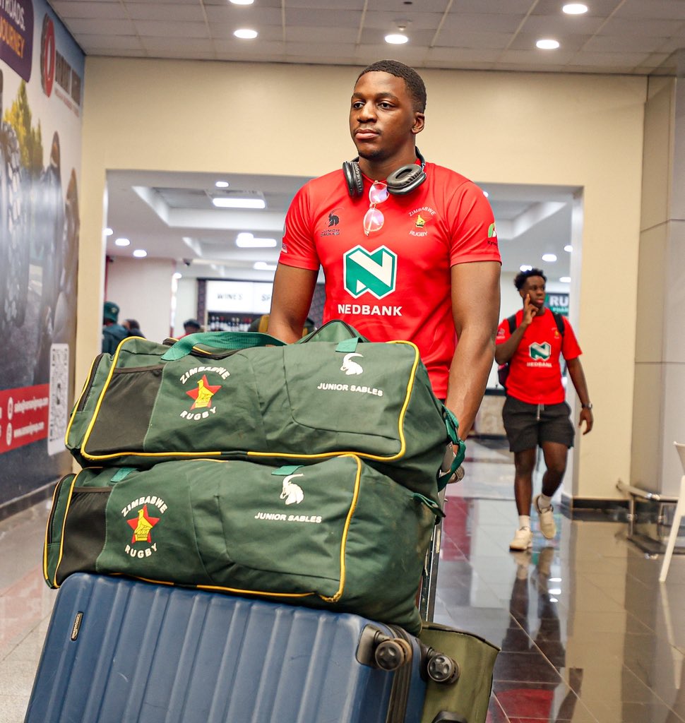 Image for the Tweet beginning: 🇿🇼✈️ Zimbabwe U20 have arrived!

The