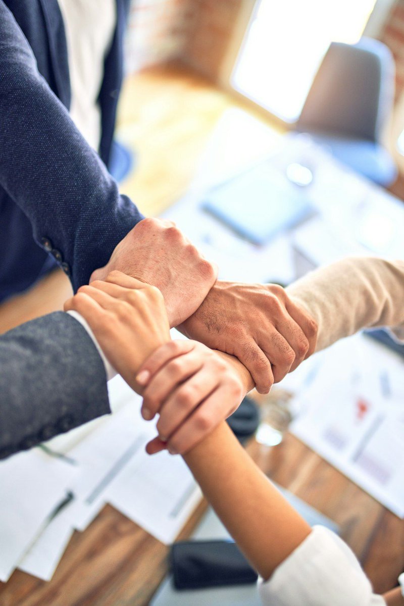 TBorreson11's tweet photo. If you believe the future is co-created, come create it with us! @TBorreson11 https://t.co/7dvFSYT9ll #personalbranding #networking #community #digitaltransformation #digitalmarketing #digitalselling #socialselling #belonging #culture #customerexperience #businessintelligence https://t.co/KXaPqsf3n2