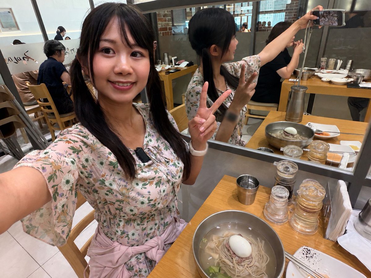 yoshimyann's tweet photo. 韓国配信、いよいよ最終日！🇰🇷✨

今日はソウルを少し散策したあと、仁川空港から最後の配信をお届けします✈️

Today I’ll explore Seoul one last time before heading to Incheon Airport for my final Korea stream. ✈️

Join me as we make a few more memories together! 💙 https://t.co/zhgPAywQj7
