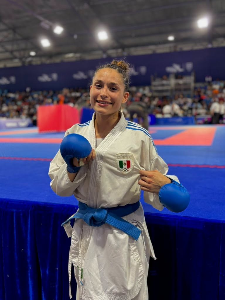 PabloLemusN's tweet photo. En los Juegos Centroamericanos y del Caribe Santo Domingo 2026, nuestra delegación mexicana continua liderando el medallero con 312 medallas en total. 

Jalisco sigue siendo protagonista con las destacadas actuaciones de Elba Vega López, Diego Villalobos, Ximena Aparicio, Pamela Toscano, Katia Salcido, Carlos Quezada, Hugo González y Edson Ramírez, Frania Tejeda, quienes aportaron nuevas preseas para México en las disciplinas como natación artística, karate, canotaje y esgrima.

Su talento y entrega es un orgullo para nuestro estado y para México.