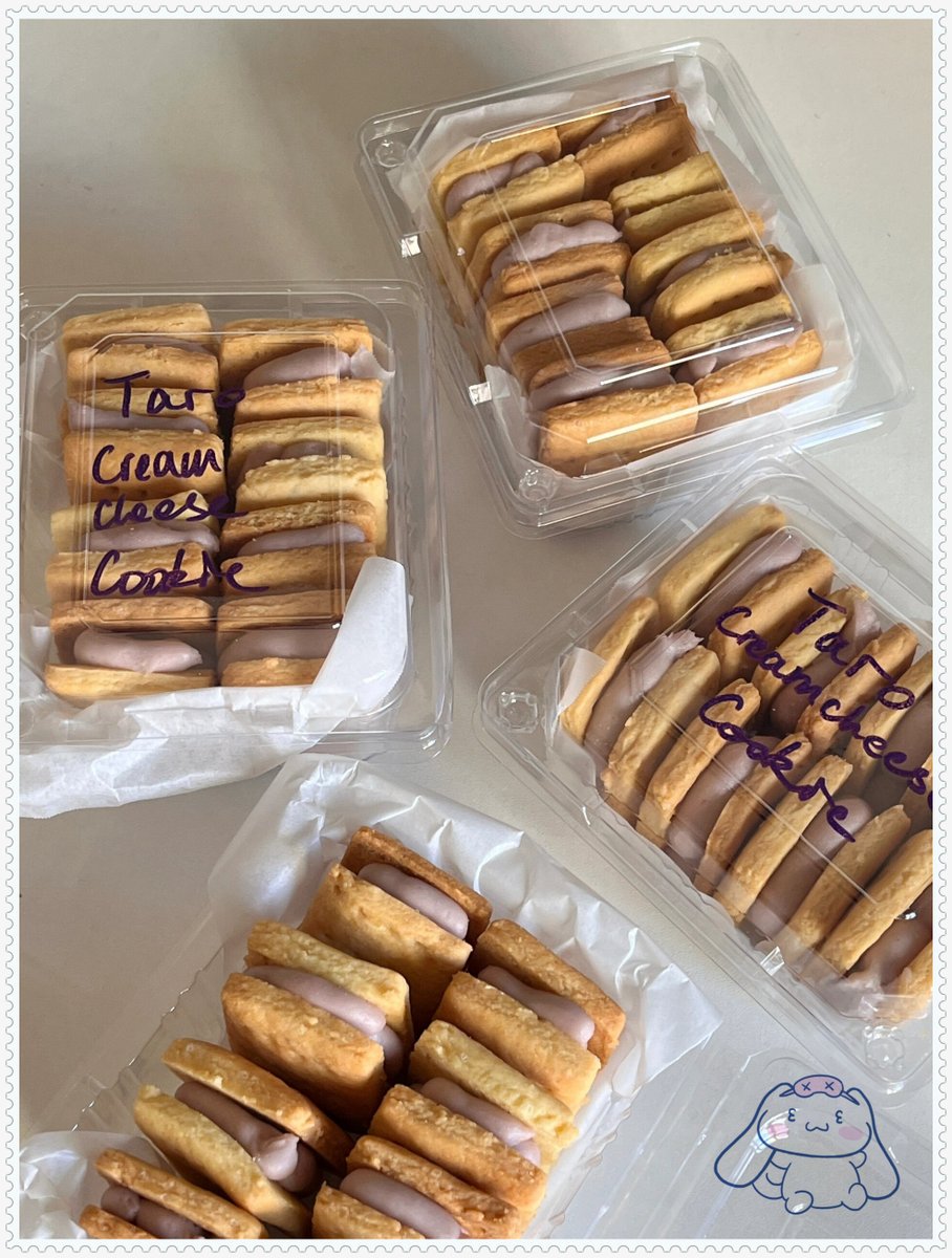 weshine01's tweet photo. 今日黄油面粉和面粉揉进揉出，烤的时候满屋都是暖香，出炉的曲奇酥到掉渣，第一次做就成功的快乐谁懂啊～ https://t.co/gSPedf2m1X