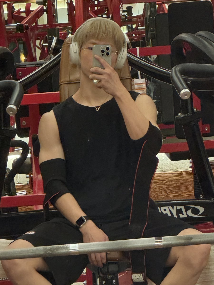 localdilfph's tweet photo. Post-workout sex sounds great, if I'm being honest. https://t.co/Hb72H9b8BL