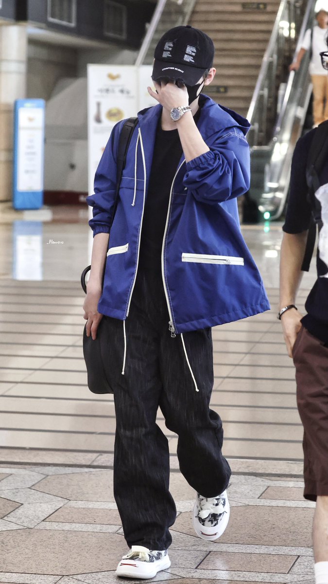 _Fleur1122 tweet picture