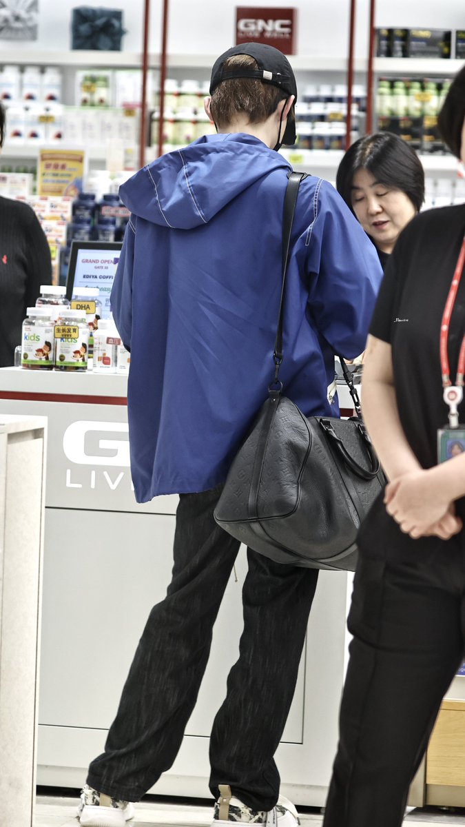 _Fleur1122 tweet picture