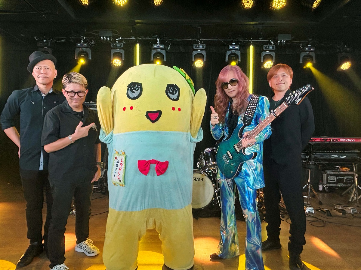 thetvjp's tweet photo. #THEALFEE #高見沢俊彦
「やっぱりふなっしーはすごいですよ」
久しぶりの共演で実感
＜#高見沢俊彦の美味しい音楽美しいメシ＞

▼記事の続きはこちら
https://t.co/pVAyBkcdgD

@takamizawa_bsa @BsAsahi_PR https://t.co/cPxZjoCJ4W