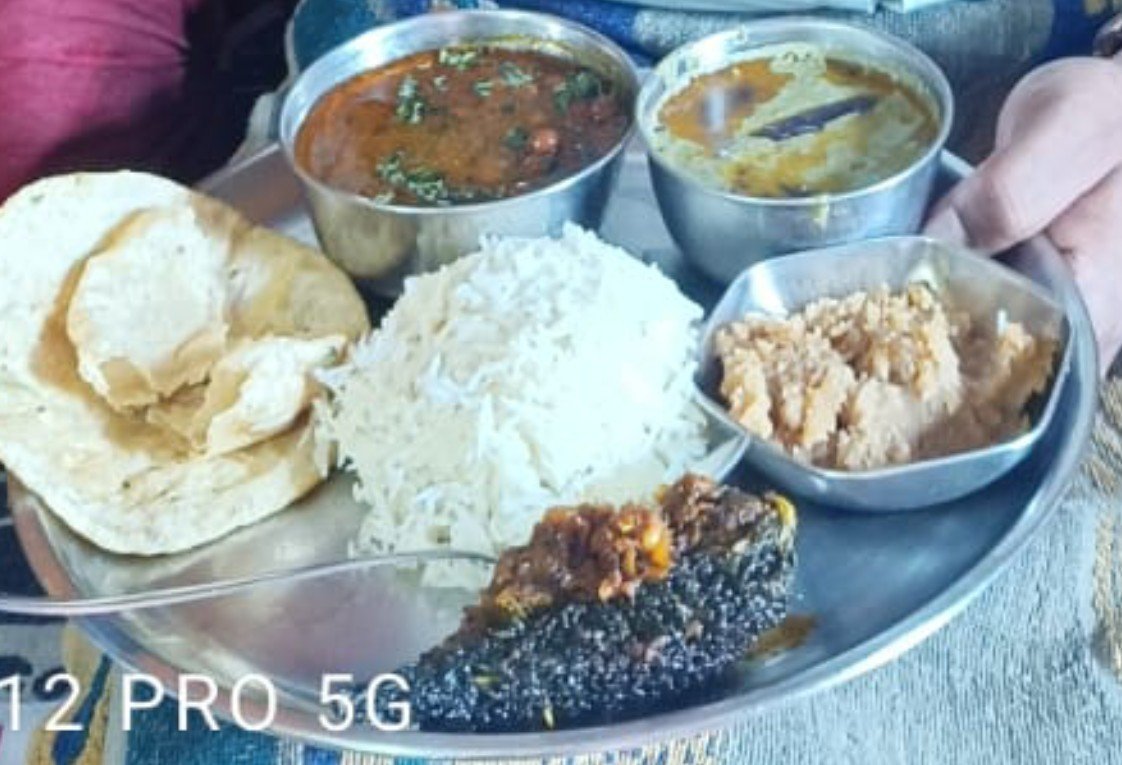 __GenZ_'s tweet photo. Who else like this #Thali https://t.co/fbdhuKcd0z