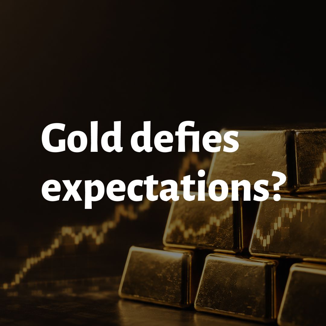 tabtradehq's tweet photo. Gold continues to trade near recent highs, even as markets price an increased chance of another US interest rate hike.

With attention turning to this week's US Non-Farm Payrolls report, traders will be watching closely. Do you think gold keeps climbing, or is a pullback overdue? https://t.co/VYFvyPP8GA